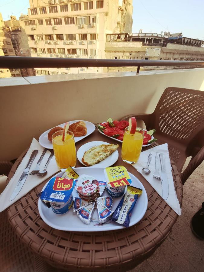Tourist Palace Hotel Il Il Cairo Esterno foto